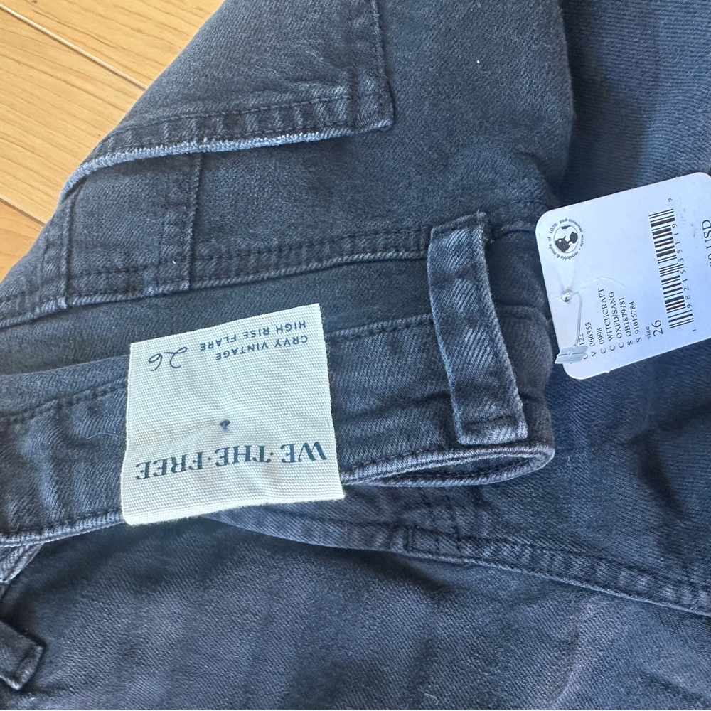 Free people CRVY Vintage High-Rise Flare Jeans. NWT. Witchcraft